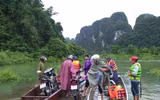 [ẢNH] Cuộc sống người dân Quảng Bình ảnh hưởng nặng nề do mưa lũ kéo dài